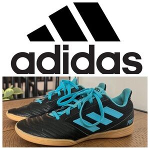 Adidas Predator Shoes - Size 4